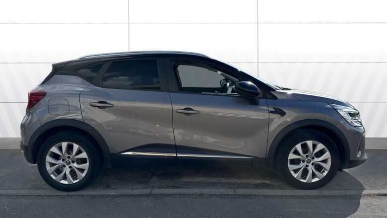 Renault Captur 1.3 TCE 130 Iconic 5dr Petrol Hatchback